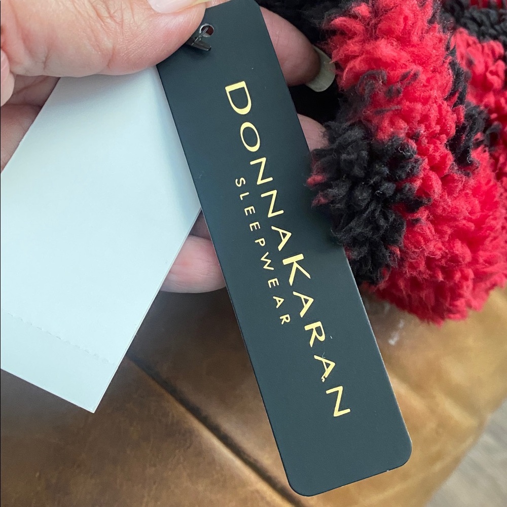 Donna Karan - Picture 2 of 9